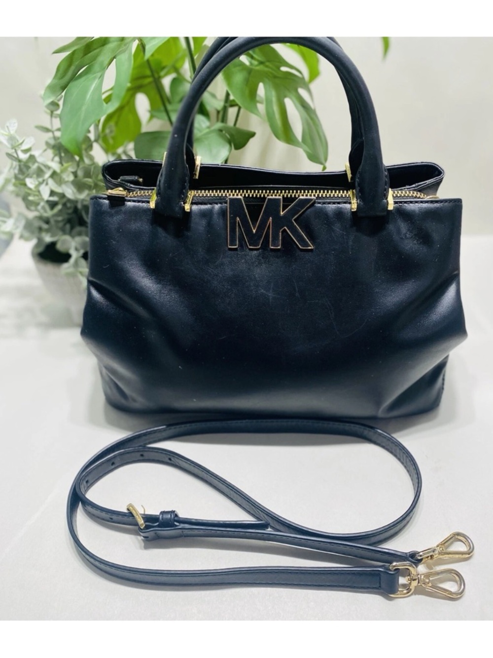 Michael Kors RARE Florence Black Leather MK Satchel with Gold Hardware  EUC